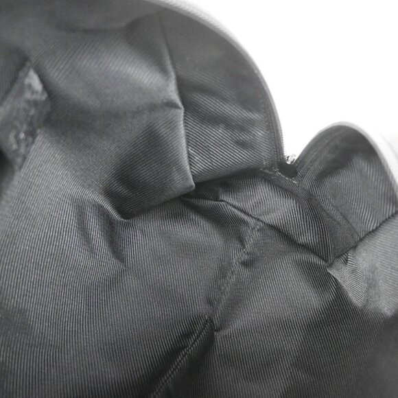 GUCCI GG Logo Pattern Shoulder Bag Canvas Leather Black Gold Italy - Picture 7 of 14